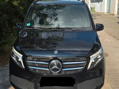 Gebraucht Mercedes V300 Edition 239 PS (175 kW) 2021 Schwarz Van / Kleinbus
