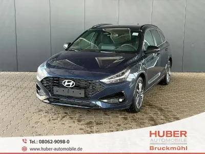 Neu Hyundai i30 Comfort 101 PS (74 kW) 2025 Sailing blue Kombi