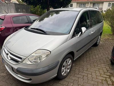 Citroën C8