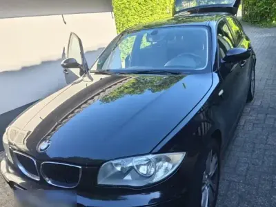 Gebraucht BMW 116 116 PS (85 kW) 2004 Schwarz Kleinwagen