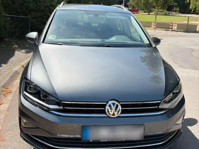 Gebraucht VW Golf VII Highline 150 PS (110 kW) 2018 Grau SUV
