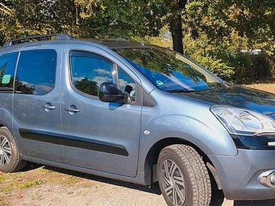 Gebraucht Citroën Berlingo 114 PS (83 kW) 2012 Grau Van / Kleinbus
