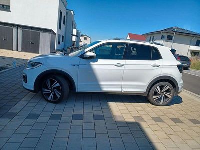 Second-hand VW T-Cross R-line 110 CP (80 kW) 2022 Alb SUV
