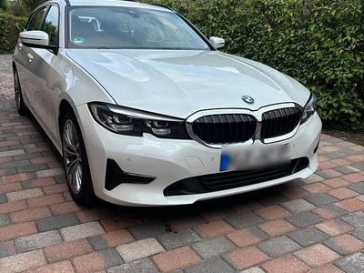 Gebraucht BMW 318 Sport Line 150 PS (110 kW) 2020 Kombi