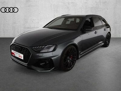 Daytonagrau perleffekt Gebraucht 2024 Audi RS4 Ambiente Kombi | 90.850 €