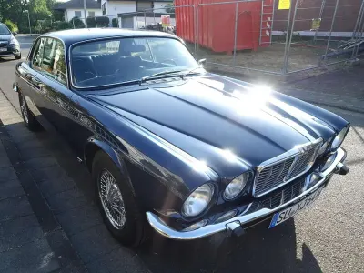 Gebraucht Jaguar XJ6 163 PS (119 kW) 1976 Blau Limousine