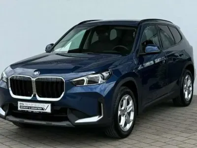 Gebraucht BMW X1 Sport Line 136 PS (100 kW) 2025 Phytonicblau metallic SUV