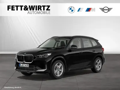 Gebraucht BMW X1 Sport Line 163 PS (119 kW) 2025 Schwarz SUV