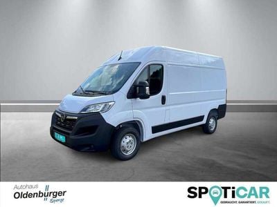 Weiss Gebraucht 2024 Opel Movano Edition Van | 29.445 € (Guter Preis)
