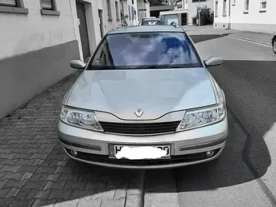 Gebraucht Renault Laguna GrandTour Privilege 135 PS (99 kW) 2003 Silber Kombi