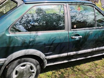 Usata VW Polo Style 45 CV (33 kW) 1994 Verde Coupé