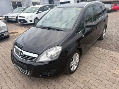 Second-hand Opel Zafira Innovation 140 CP (102 kW) 2008 Negru Monovolum