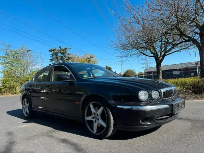 Second-hand Jaguar X-type 230 CP (169 kW) 2002 Negru Berlinǎ
