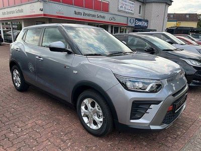 Silber Neu 2025 Ssangyong (KGM) Tivoli SUV | 22.490 € (Teuer)