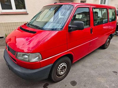 Usado VW Multivan Highline 102 HP (75 kW) 2002 Vermelho Monovolume