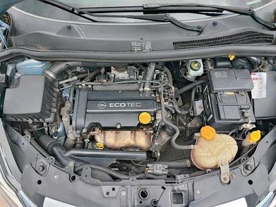 Used Opel Corsa 80 HP (58 kW) 2010 Blue Hatchback