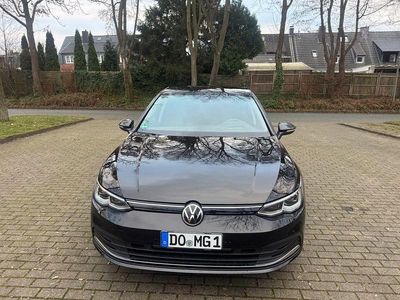 Schwarz Gebraucht 2020 VW Golf Style Limousine | 18.500 € (Guter Preis)