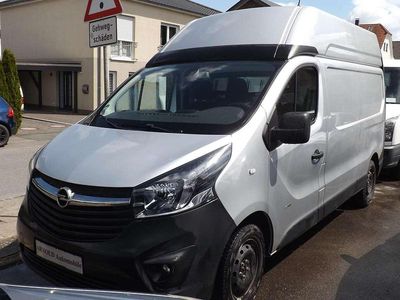 Gebraucht Opel Vivaro 145 PS (106 kW) 2017 Silber Van / Kleinbus