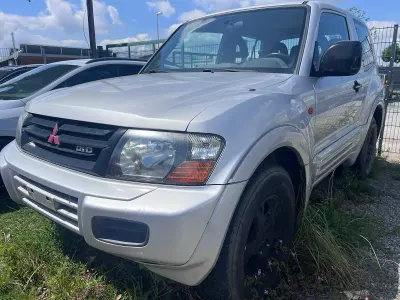Occasion Mitsubishi L 170 PK (125 kW) 2000 Zilver SUV