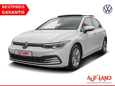Gebraucht VW Golf VII Life 150 PS (110 kW) 2020 Pure white Limousine