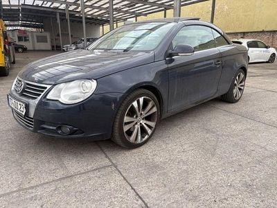 Gebraucht VW Eos 150 PS (110 kW) 2006 Blau Cabrio