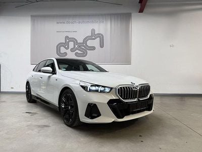Gebraucht BMW 520 M Sport 197 PS (144 kW) 2025 Alpinweiss iii Limousine