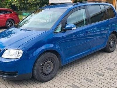 Blau Gebraucht 2005 VW Touran Van / Kleinbus | 2.450 € (Fairer Preis)