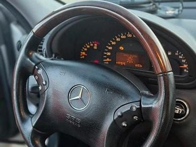 Mercedes C220