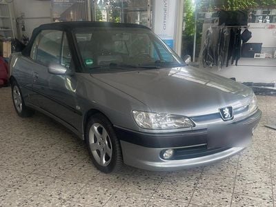 Gebraucht Peugeot 306 Cabriolet 110 PS (80 kW) 2001 Grau Cabrio