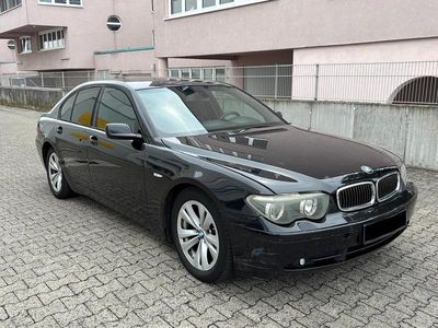 BMW 730