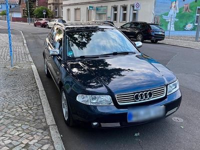 Gebraucht Audi A4 125 PS (91 kW) 2000 Blau Kombi