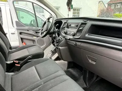 Gebraucht Ford Transit Custom 105 PS (77 kW) 2018 Weiß Van