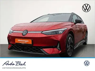 Gebraucht VW ID.7 GTX 250 kW (340 PS) 2025 Kings red metallic/schwarz Kombi