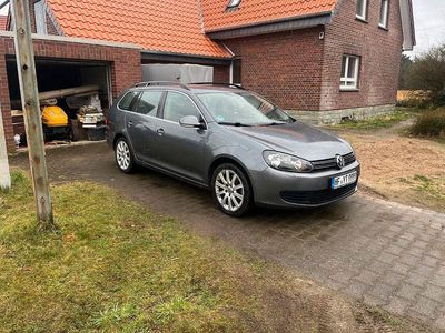 Gebraucht VW Golf VI Comfortline 140 PS (102 kW) 2011 Grau Kleinwagen