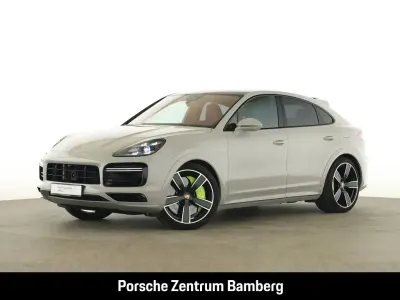 Gebraucht Porsche Cayenne Turbo S E-Hybrid Sport 680 PS (500 kW) 2022 Weiß SUV