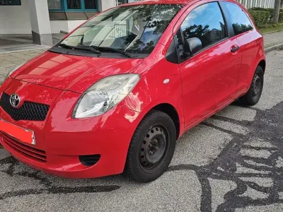 Gebraucht Toyota Yaris 69 PS (50 kW) 2007 Rot Kleinwagen
