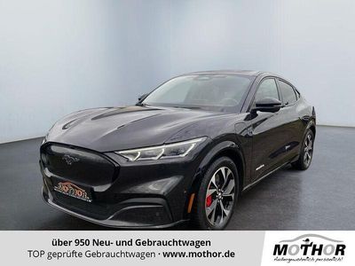 Dark matter gray (metallic) Gebraucht 2022 Ford Mustang Mach-E Standard Range SUV | 36.890 € (Teuer)