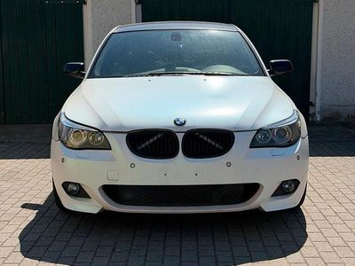 Usata BMW 525 M Sport 177 CV (130 kW) 2005 Argento Berlina