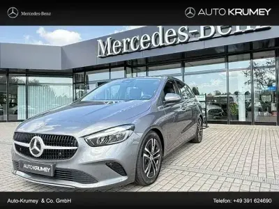 Gebraucht Mercedes B180 116 PS (85 kW) 2025 Grau Kleinwagen