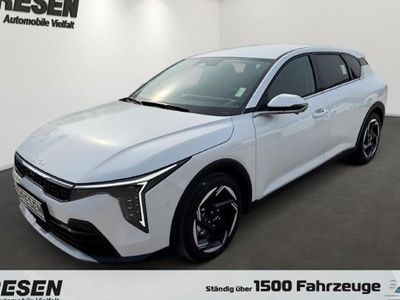 Neu Kia Ceed Spirit 150 PS (110 kW) 2026 Weiß Kleinwagen