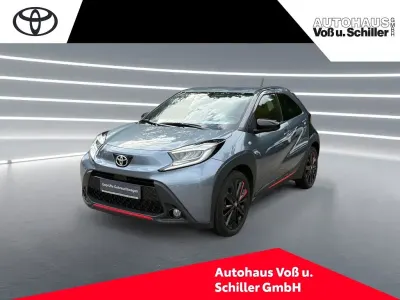 Gebraucht Toyota Aygo X 72 PS (52 kW) 2023 Grau SUV