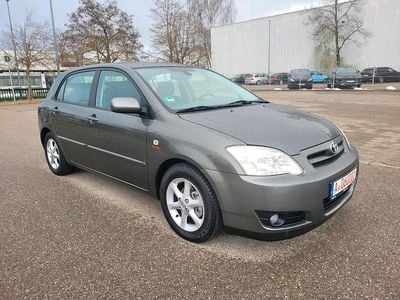 Gebraucht Toyota Corolla 97 PS (71 kW) 2005 Grau Kleinwagen