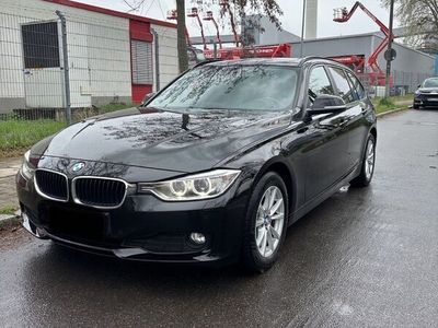 gebraucht BMW 318 d Touring-Xenon/Leder/Sitzheiz/AHK/Automatik