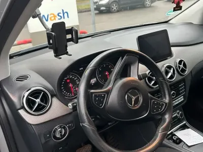 Gebraucht Mercedes B180 110 PS (80 kW) 2016 Silber Van / Kleinbus