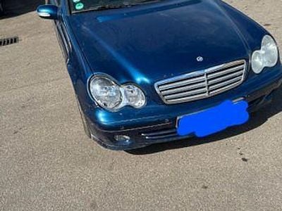 Mercedes C230