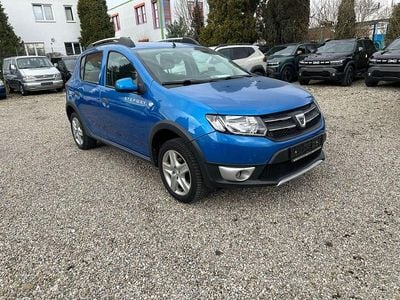 Gebraucht Dacia Sandero Prestige 90 PS (66 kW) 2014 Blau Limousine