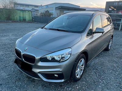 Gebraucht BMW 218 Sport Line 150 PS (110 kW) 2017 Grau Kombi