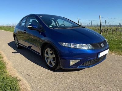 Usata Honda Civic 99 CV (72 kW) 2010 Blu Berlina