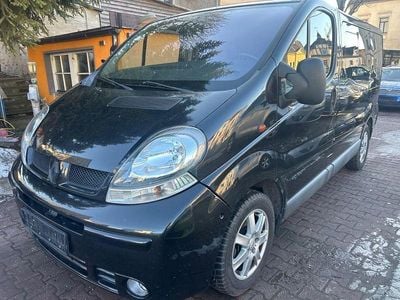 Schwarz Gebraucht 2005 Renault Trafic Van / Kleinbus | 4.900 € (Teuer)
