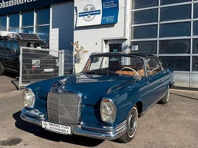 Gebraucht Mercedes 220 120 PS (88 kW) 1961 Blau Coupé